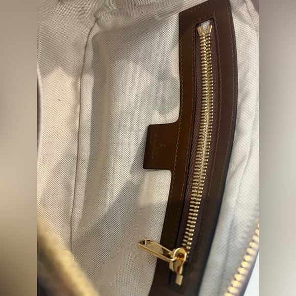 100% Authentic Gucci Belt Bag with dust bag and cards. Limited Edition - Picture 2 of 8
